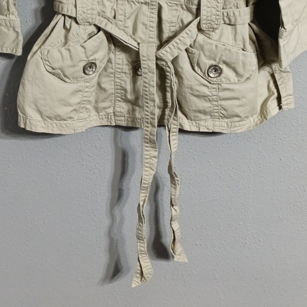 Dkny Button Down Shirt Size Medium - image 5